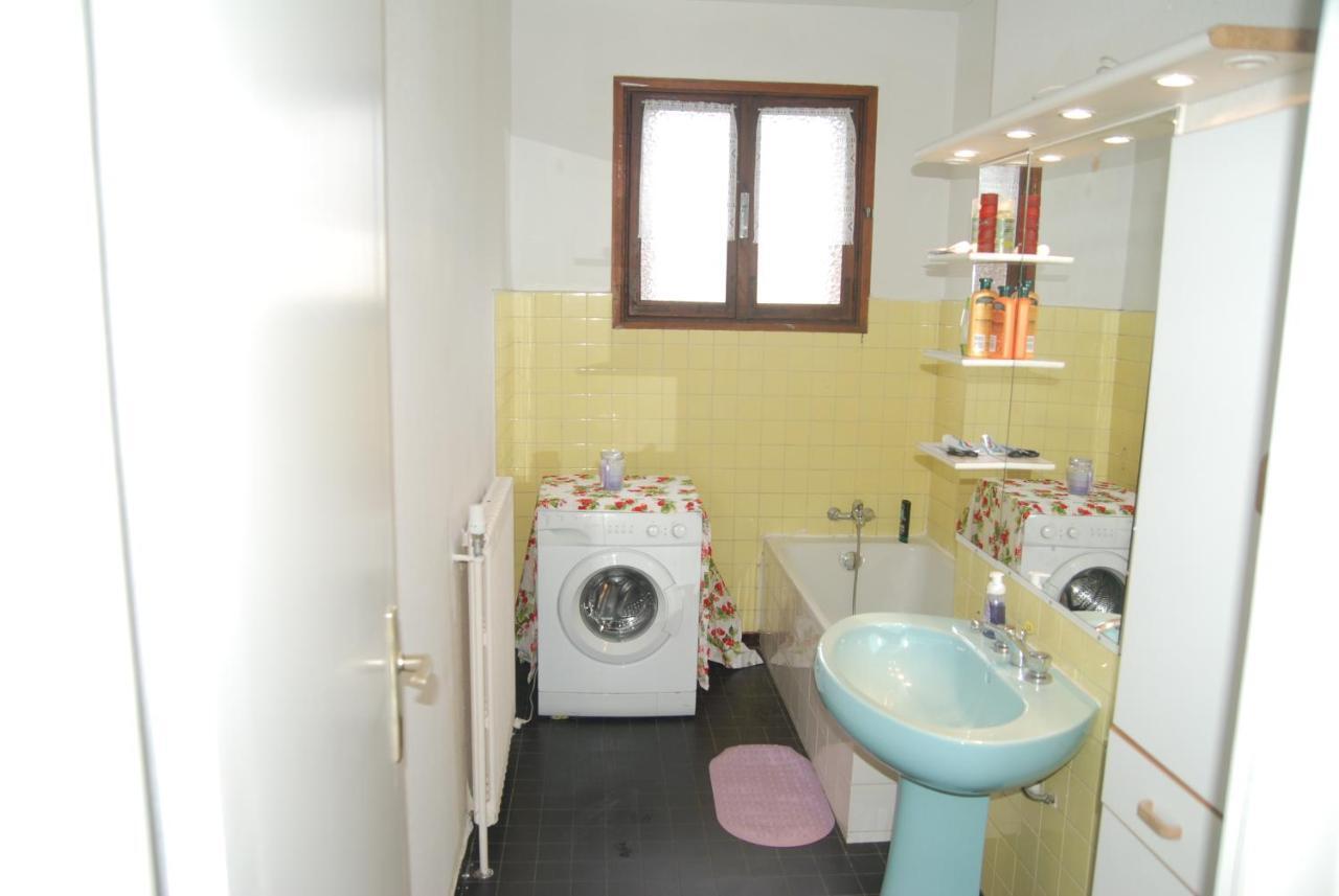 Spacious Home At The Heart Of Saint Ismier Kültér fotó